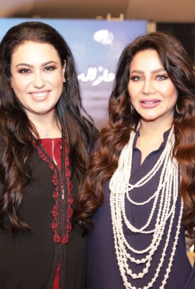 لجين عمران مع نشوى الرويني 