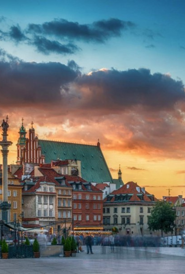 اختر الوقت الملائم لزيارة وارسو