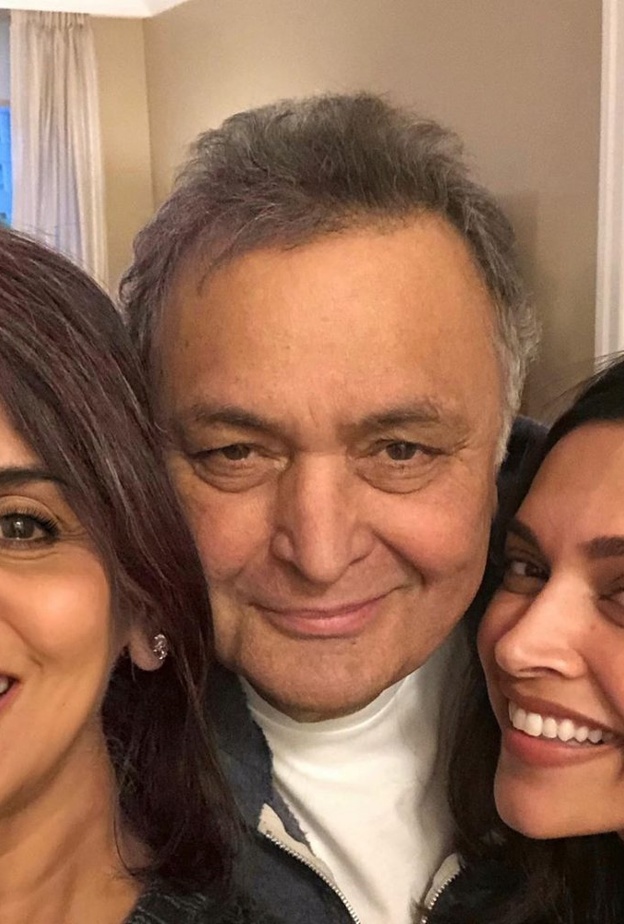 ديبيكا بادوكون حصلت على سوار هدية من والدة رانبير كابور