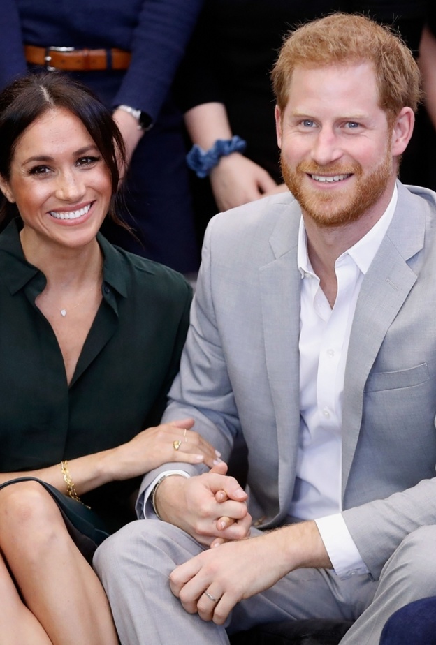 الأمير وليام وزوجته كيت ميدلتون قابلا الطفل الملكي أرشي هاريسون