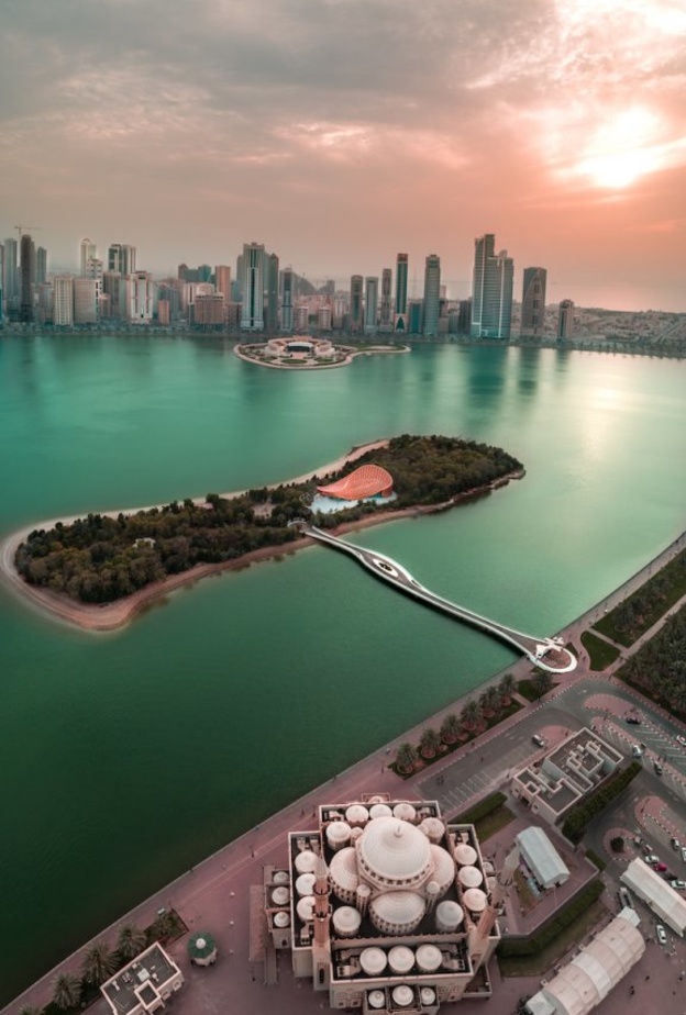 أجمل الأوقات الرمضانية في جزيرة النور في الشارقة