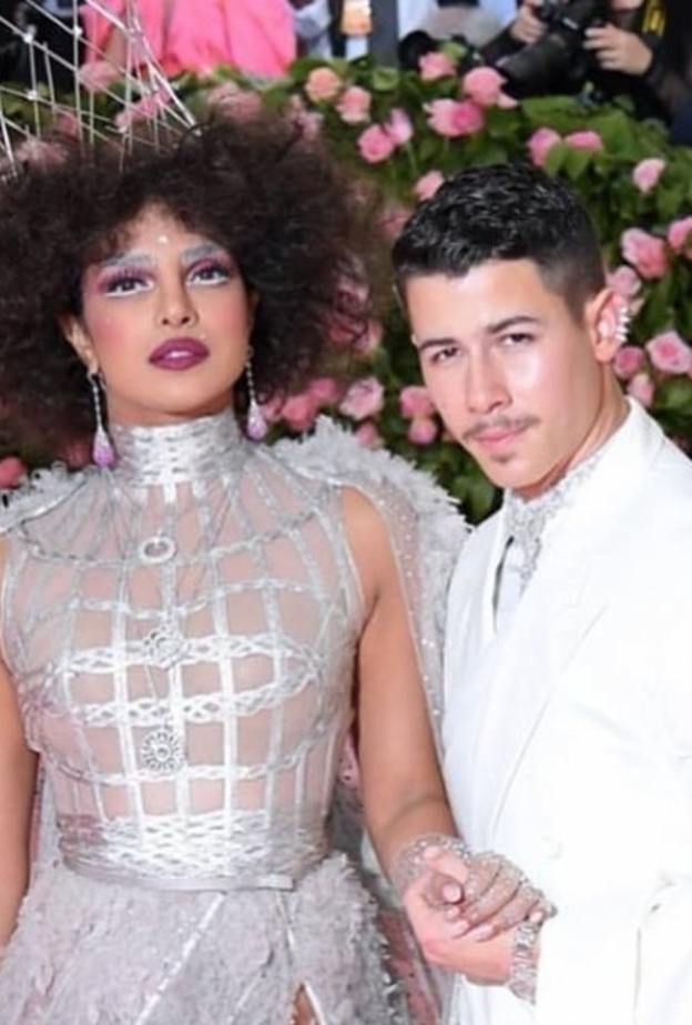 إطلالة بريانكا تشوبرا في Met Gala