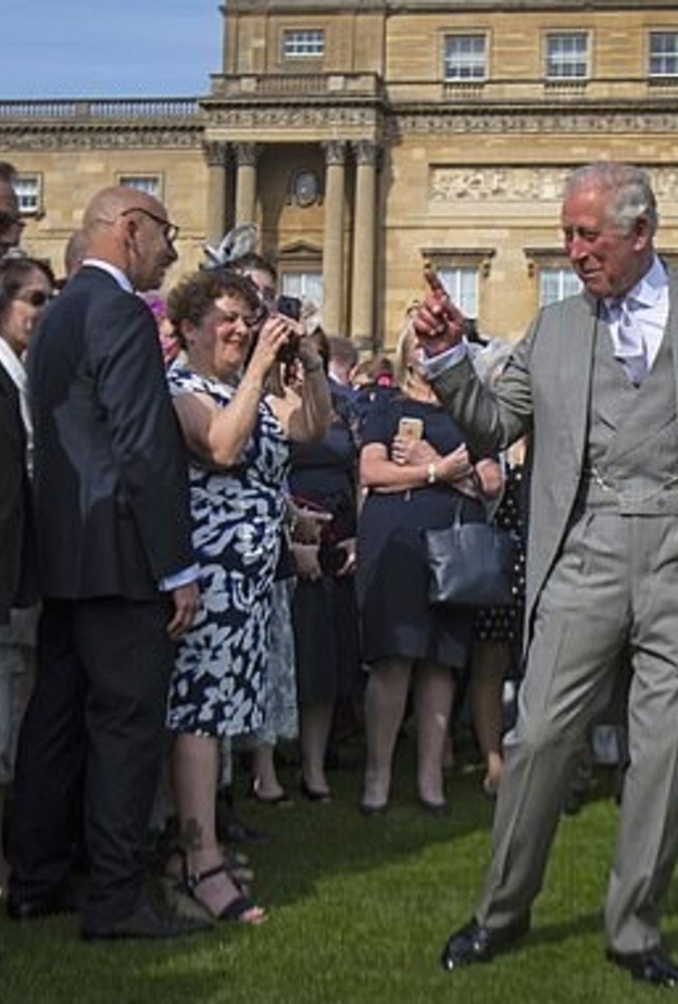  الأمير تشارلز ودوقة كورنوال والأميرة آن في أولى حفلات الحديقة التي تستضيفها الملكة