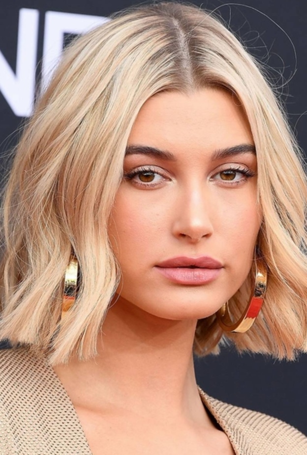 تسريحات شعر مختلفة من هايلي بالدوين