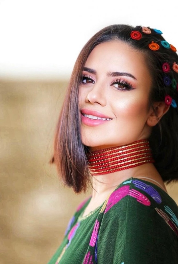 إطلالات رمضان 2019 باكسسوارات الشعر هذه