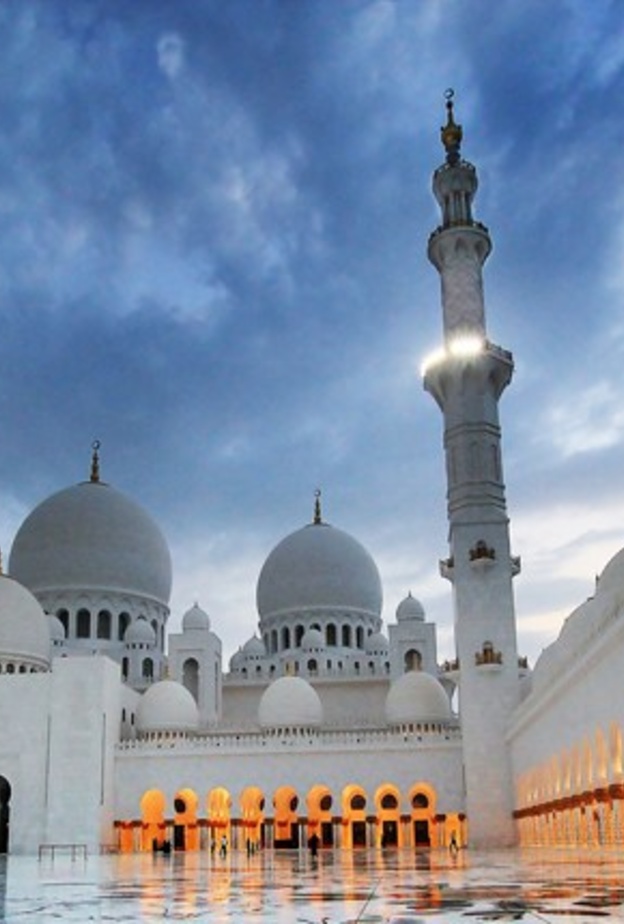 بتوقيت دبي موعد اذان المغرب الثامن عشر من رمضان 2019