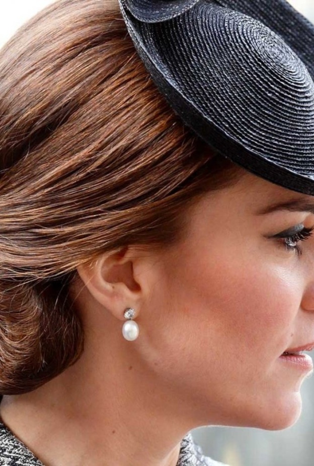 فرد الشعر على الوجه يناسب ميغان