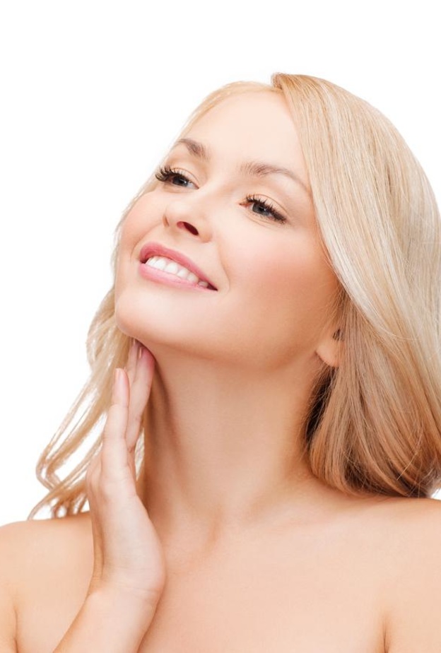 اختاري ما يناسبك من الخلطات الطبيعية المقدمة لتبييض الرقبة