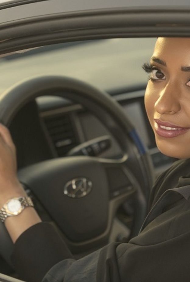 خبيرة التواصل عائشة مشعل البريه