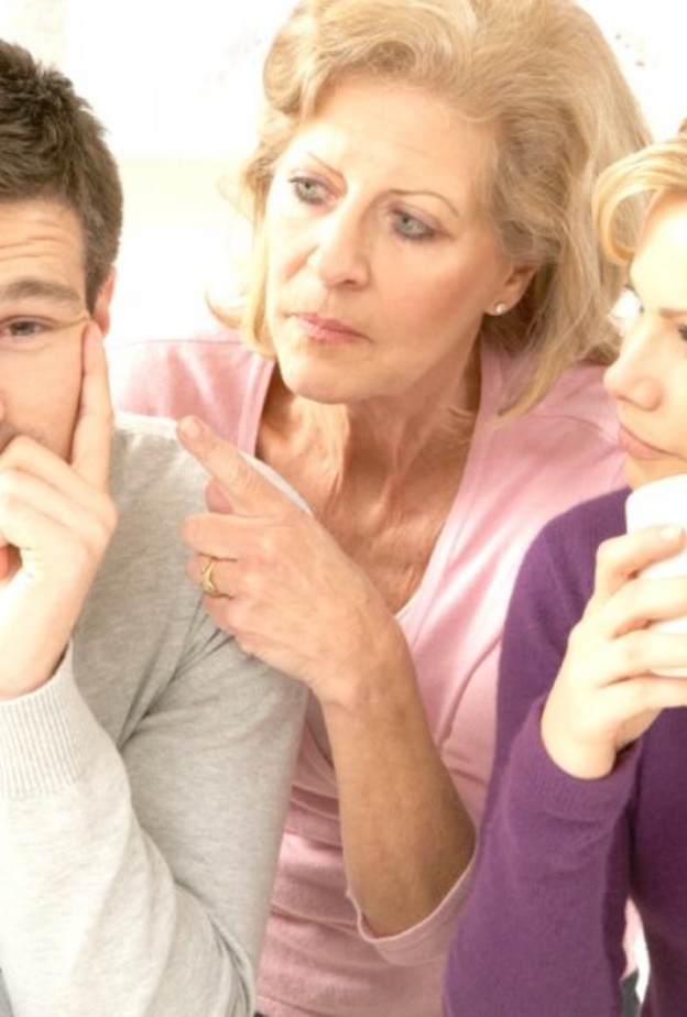 استعيني فقط بأمه لحل المشاكل الكبيرة