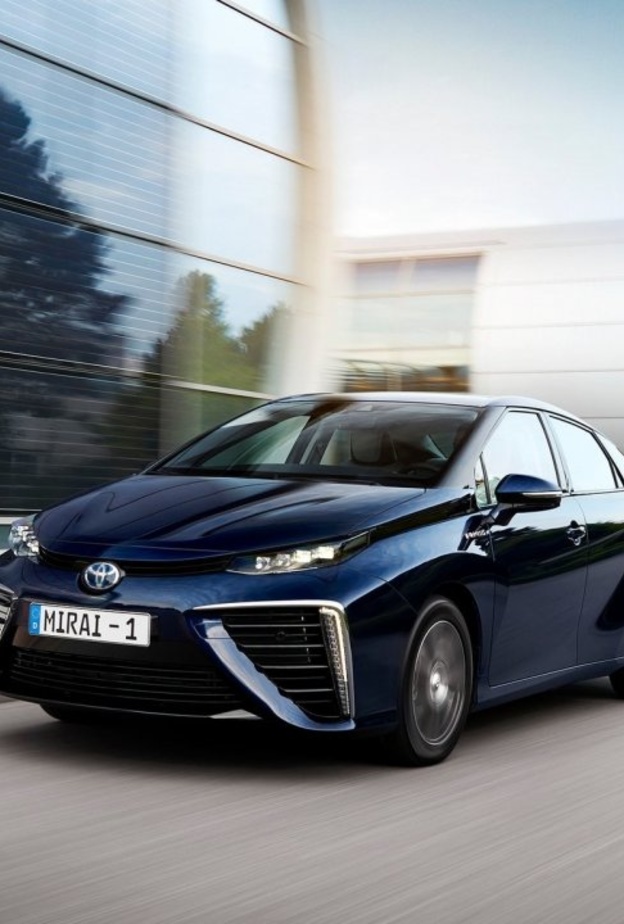 انخفاض سعر Prius