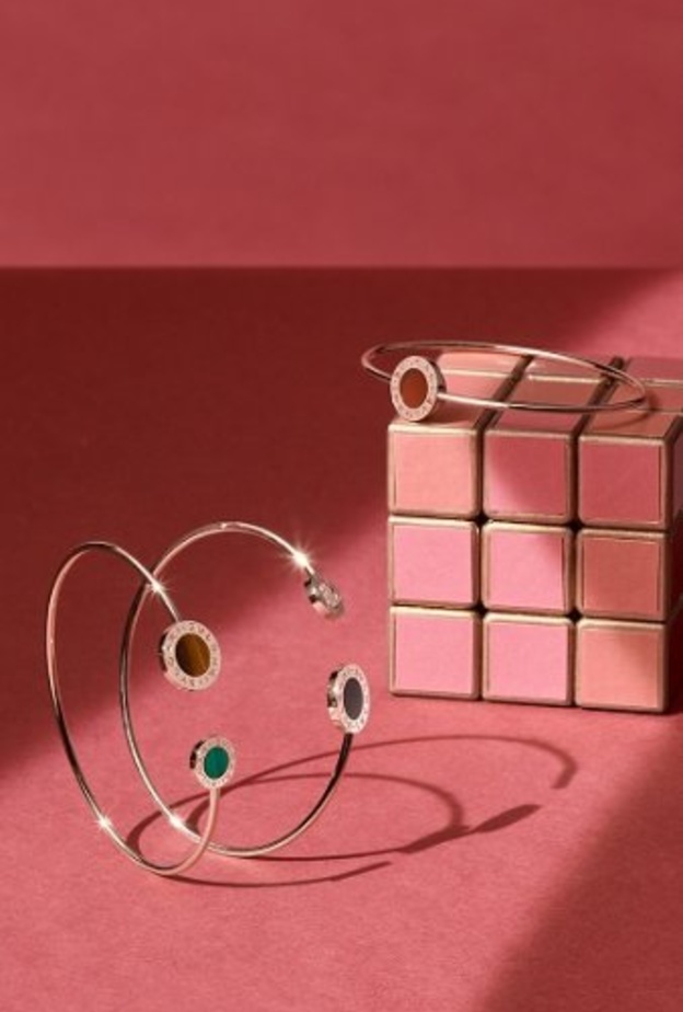 مجموعة أساور لا نظير لها من Bvlgari 