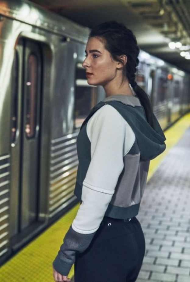  Under Armourدليلكم لموضة الملابس الرياضية!