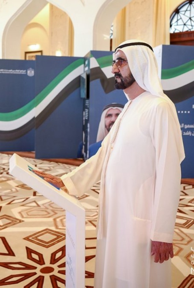 الشيخ محمد بن راشد يدشن "مهارتي 12 في 12 " لتطوير الكفاءات البشرية بالإمارات