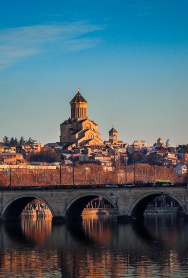 اطلالة عامة على العاصمة الجورجية