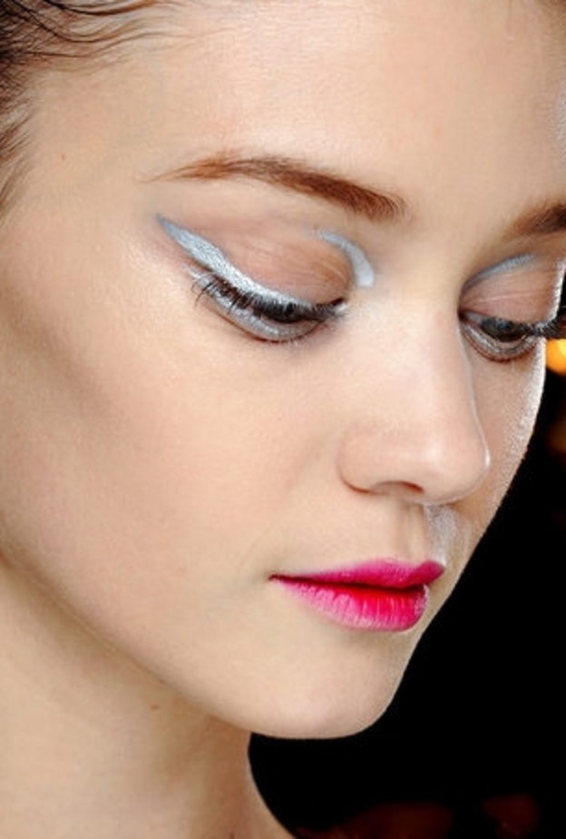 أجمل ألوان الآيلاينر المسحوب العصرية