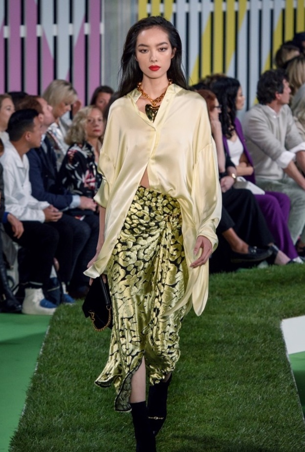 تنانير طويلة محتشمة لإطلالة مختلفة في عيد الفطر 2019