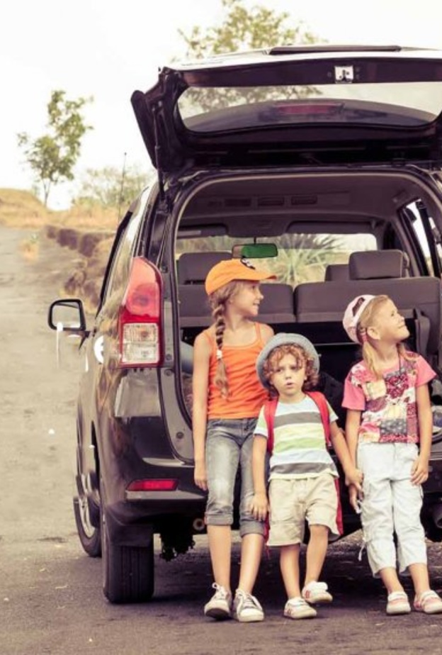 تمثل الرحلات الطويلة في السيارة سواء في فترات الأعياد أو العطل الموسمية، بمثابة التجربة الممتعة لأفراد العائلة