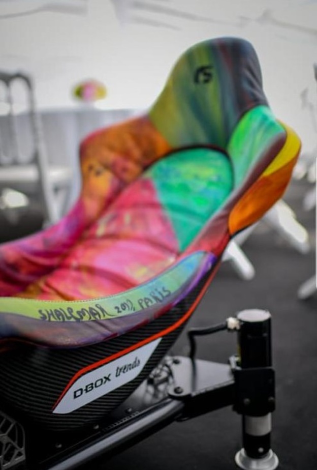 فن شاليمار شربتلي يثير إعجب المشاركين في سباق "فورميلا 1" موناكو