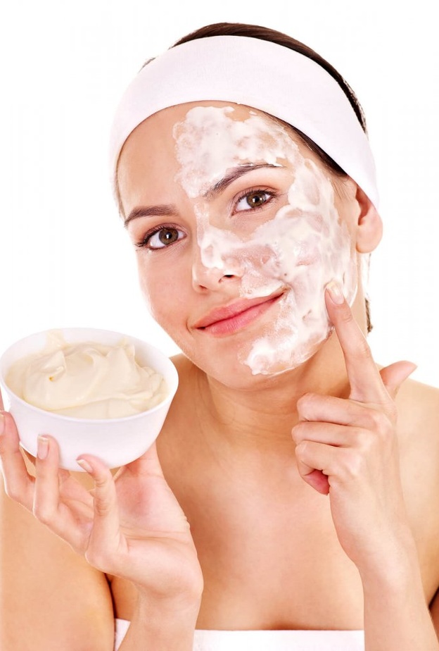 استخدمي ماسكات الزبادي وتمتعي ببشرة رائعة في يوم زفافك