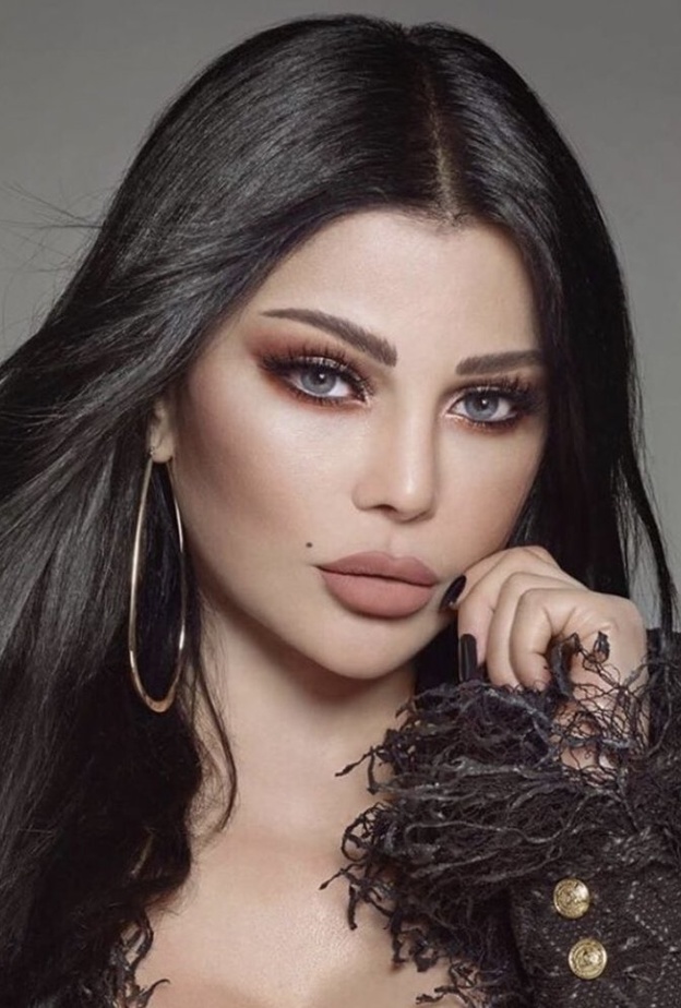 هيفاء وهبي بأحدث اطلالة مكياج بأنامل الاء الدشتي