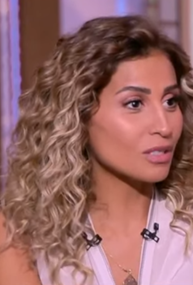 دينا الشربيني في برنامج الحكاية