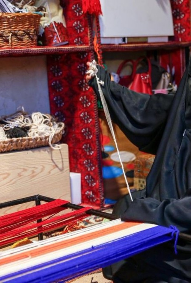 حرف وفنون الأحساء تشارك في اجتماع اليونسكو بإيطاليا