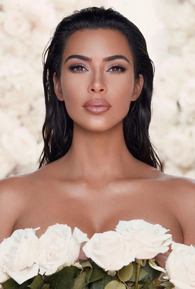 كيم كارداشيان 