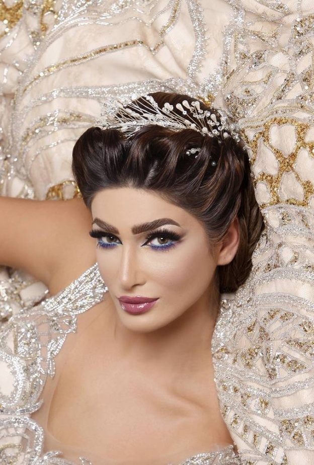 الحمام المغربي يجعل بشرة العروس صافية