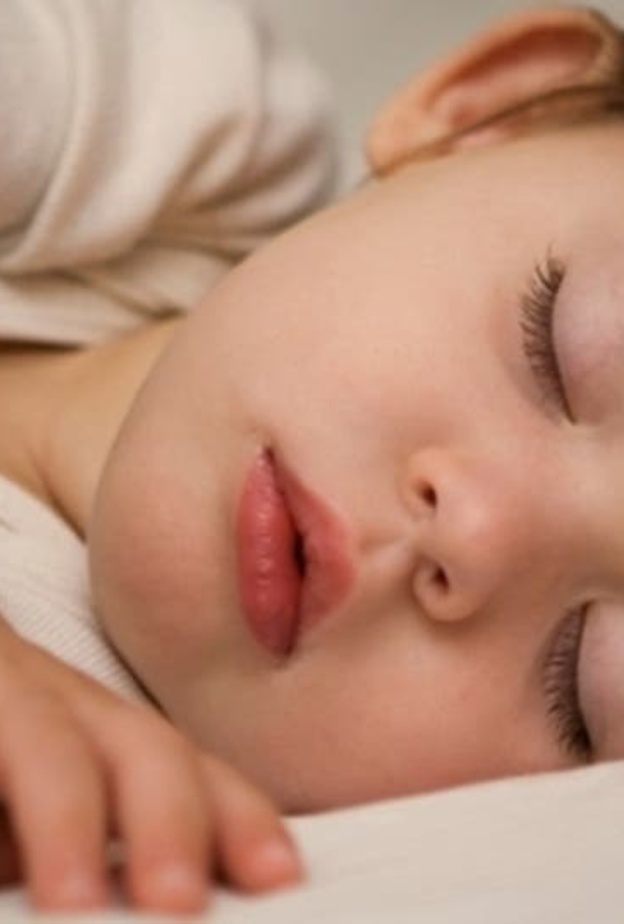 ما هي أسباب إرتفاع سخونة الأطراف عند الأطفال؟