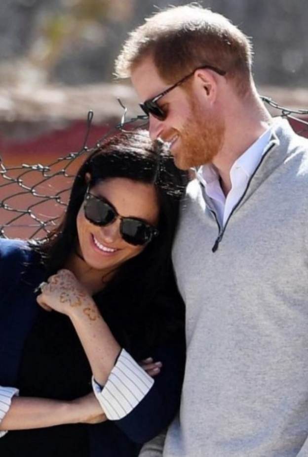 الأمير هاري وميغان ماركل يتعاقدان مع خبير في مواقع التواصل