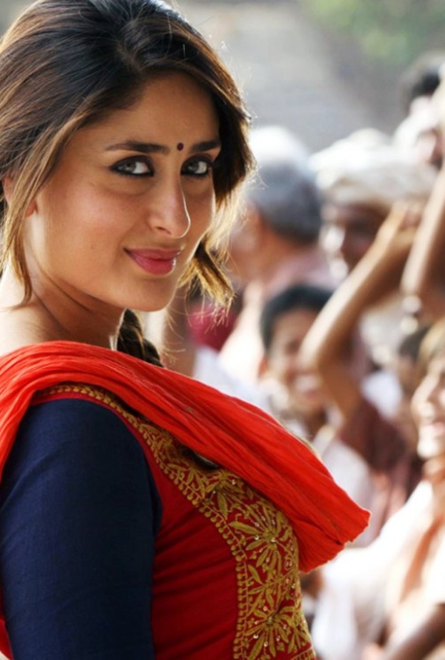 كارينا كابور Kareena Kapoor وكاريشنا كابور في عطلة عائلية في لندن