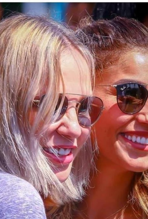 دينا الشربيني وشيرين رضا 