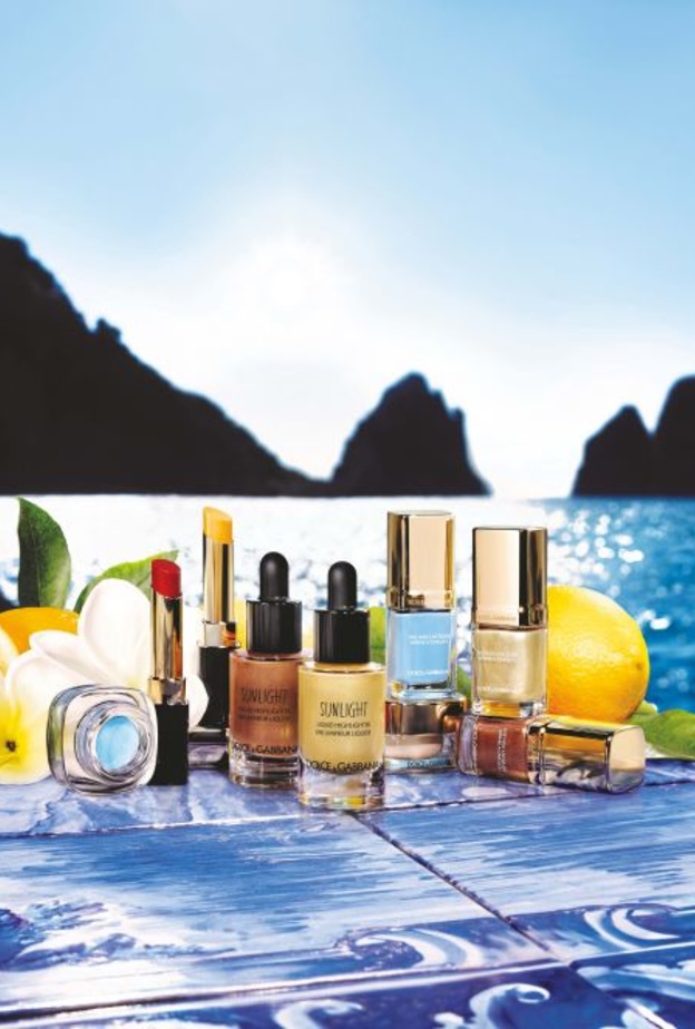 استمتعي  بالوهج الدافئ لمناخ المتوسّط مع مجموعة Sunlight من Dolce & Gabbana