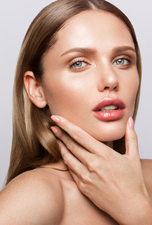  الظلال البنية الفاتحة تناسب النساء ذوات الشعر الأحمر