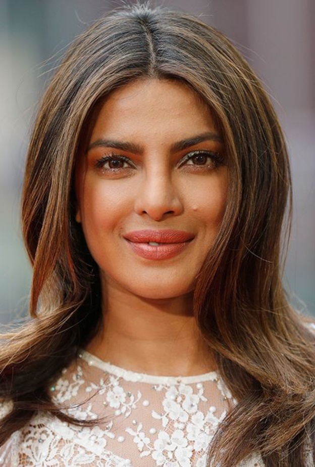 بريانكا تشوبرا تنضم إلى مشاهير متحف مدام توسو في لندن