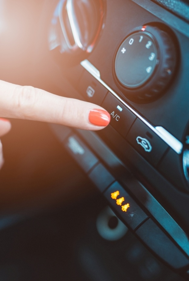 يفضل الابتعاد عن التشغيل الاوتوماتيكي للمكيف عند بدء تشغيل السيارة