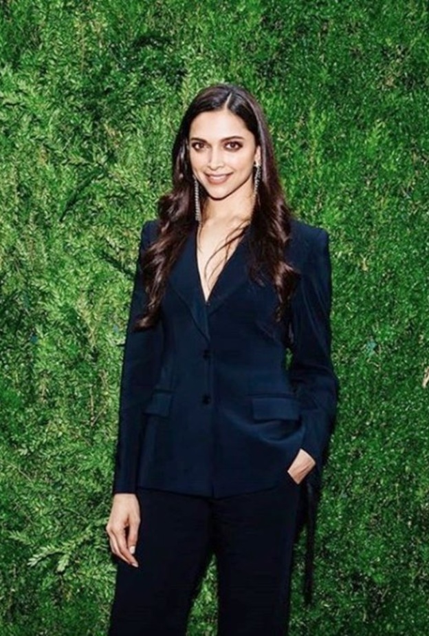 ديبيكا بادوكون