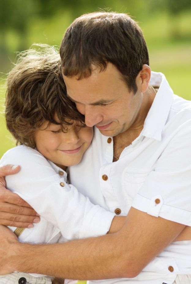 أهمية حنان الأب وتأثيره على الأبناء