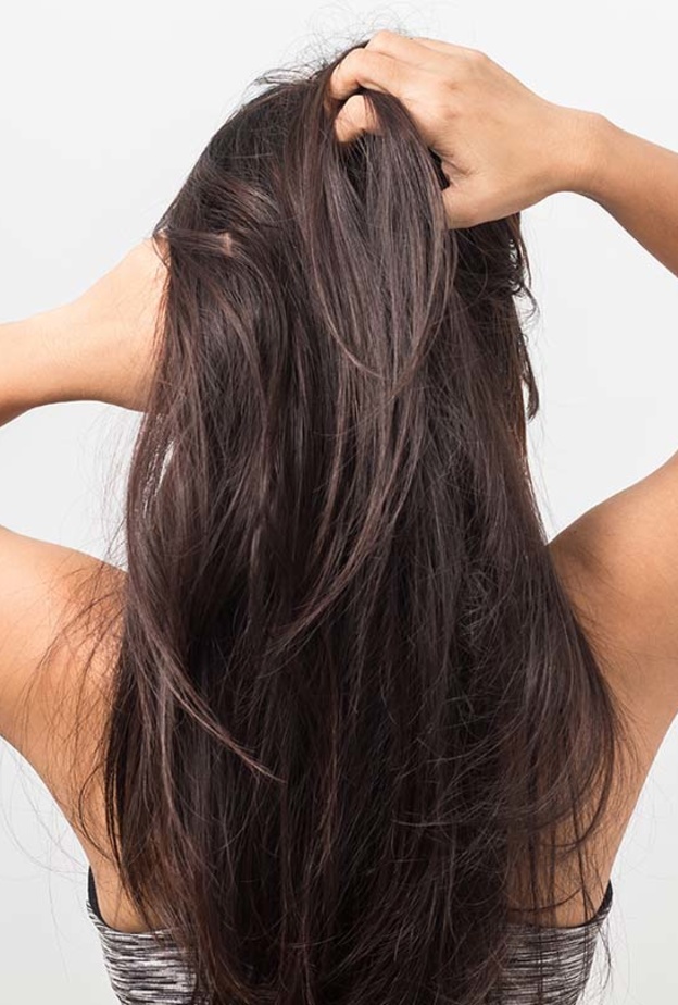 ارتدي اللون الاسود من جديد وبلا قلق، القشرة لها حلول