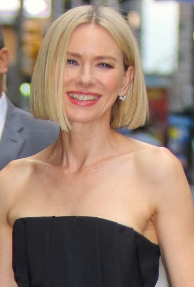 ناعومي واتس