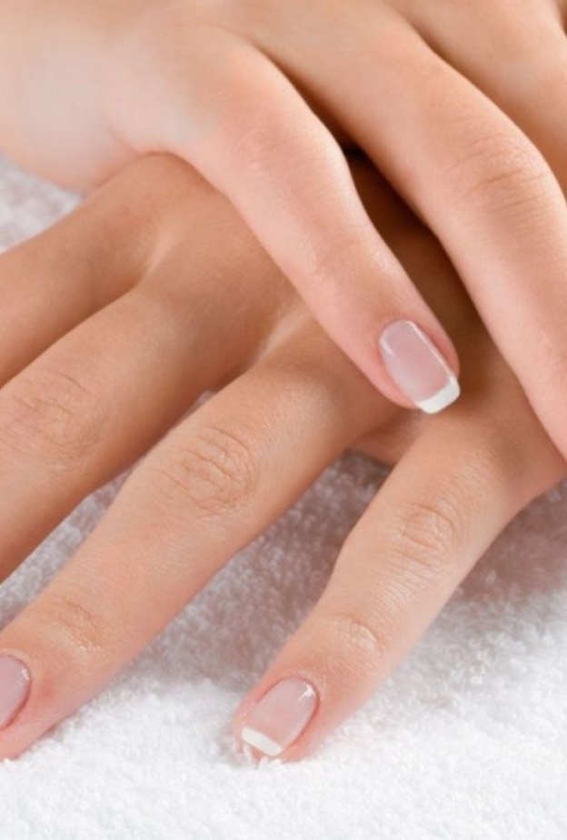 خلطات من عصير البرتقال والثوم لتقوية الأظافر