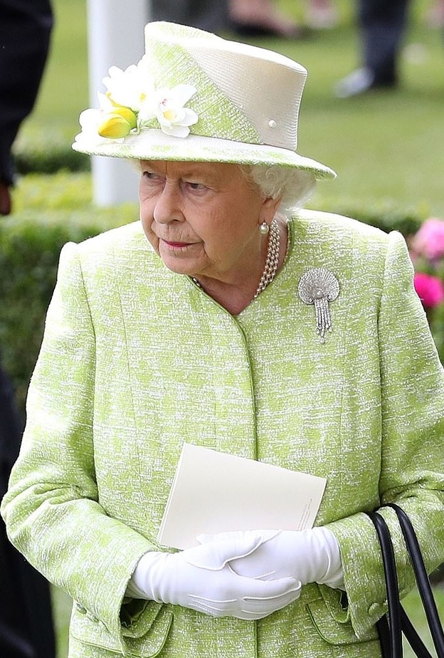  الملكة شاركن بخمس خيول في سباق رويال أسكوت