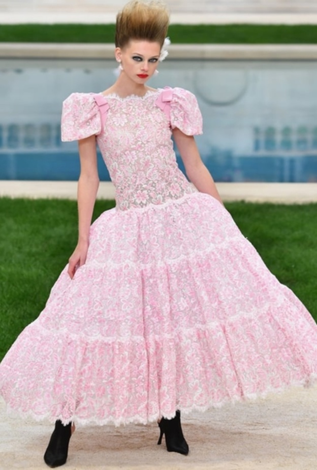 موديلات فساتين خطوبة لعام 2019