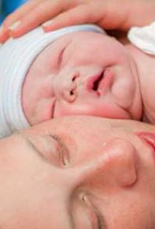 أسباب إلتهاب جرح العملية القيصرية الداخلي وطرق علاجه