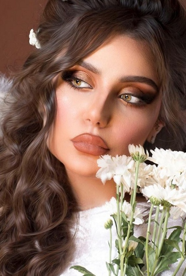 ابنة هيفاء وهبي بإطلالة سابقة لها