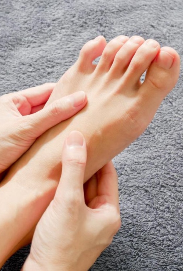 تنميل القدم من أعراض قرح السكري