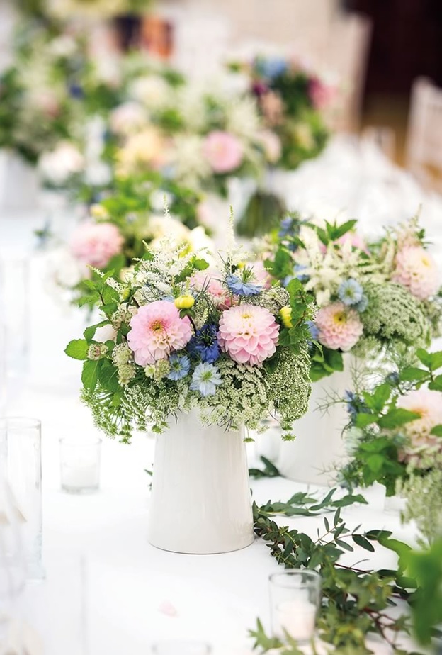 جربي زراعة زهور حفل زفافك بنفسك