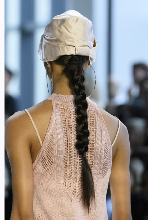  تسريحات شعر الضفائر الطويلة