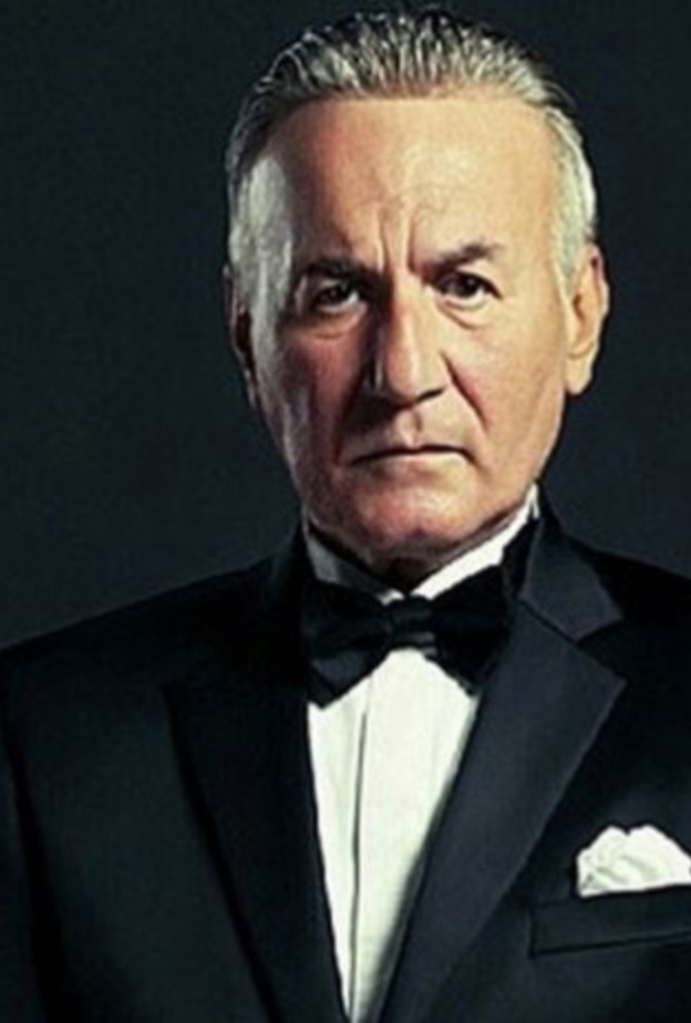 عزت ابو عوف